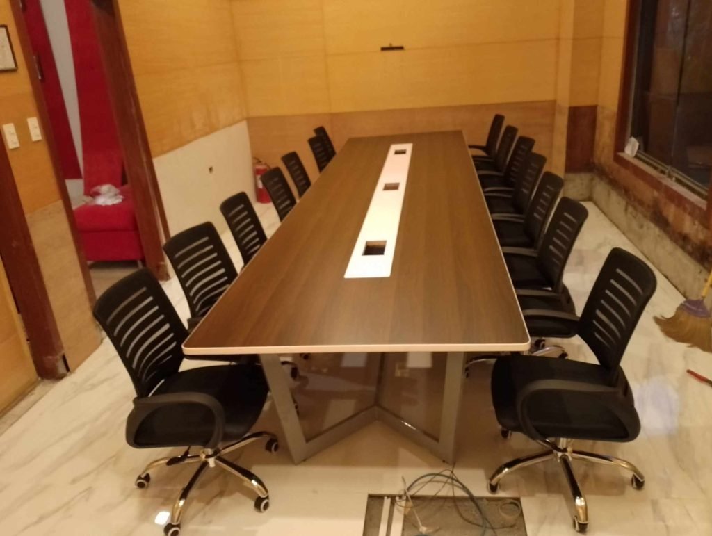 Conference Table Sample Projects 1 (18)
