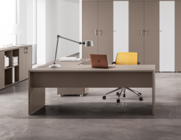 Free Standing Office Table - FOT 04